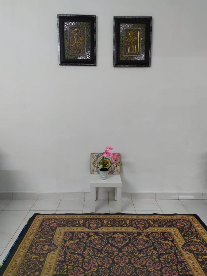 Anggun Homestay 斯里伊斯兰德 外观 照片