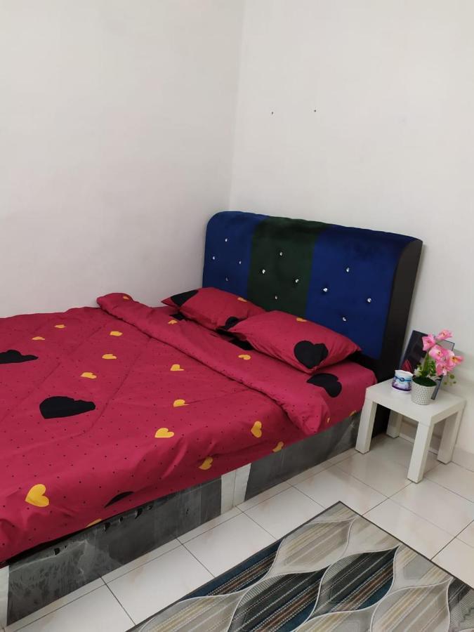 Anggun Homestay 斯里伊斯兰德 外观 照片