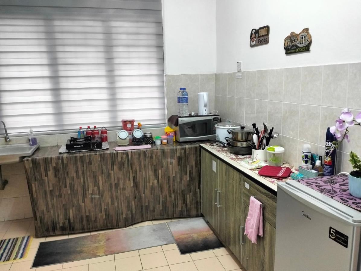 Anggun Homestay 斯里伊斯兰德 外观 照片